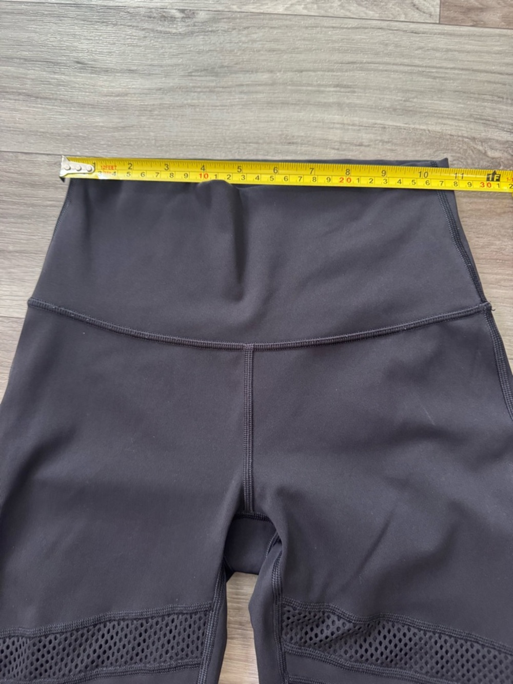 Lululemon Wunder Under High-Rise Tight *Mix & Mesh 28" in Black Size 4 - Picture 5 of 9
